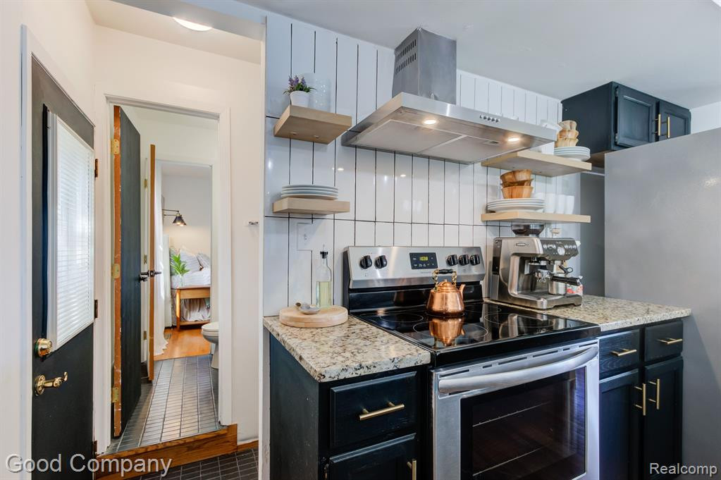 1700 NORTHBROOK Drive, Ann Arbor, MI 48103 — Photo 19