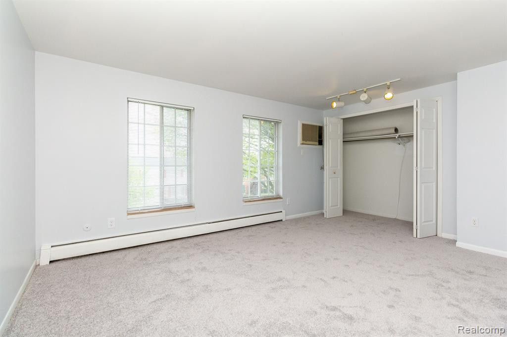 427 Miller Avenue, Rochester, MI 48307 — Photo 13