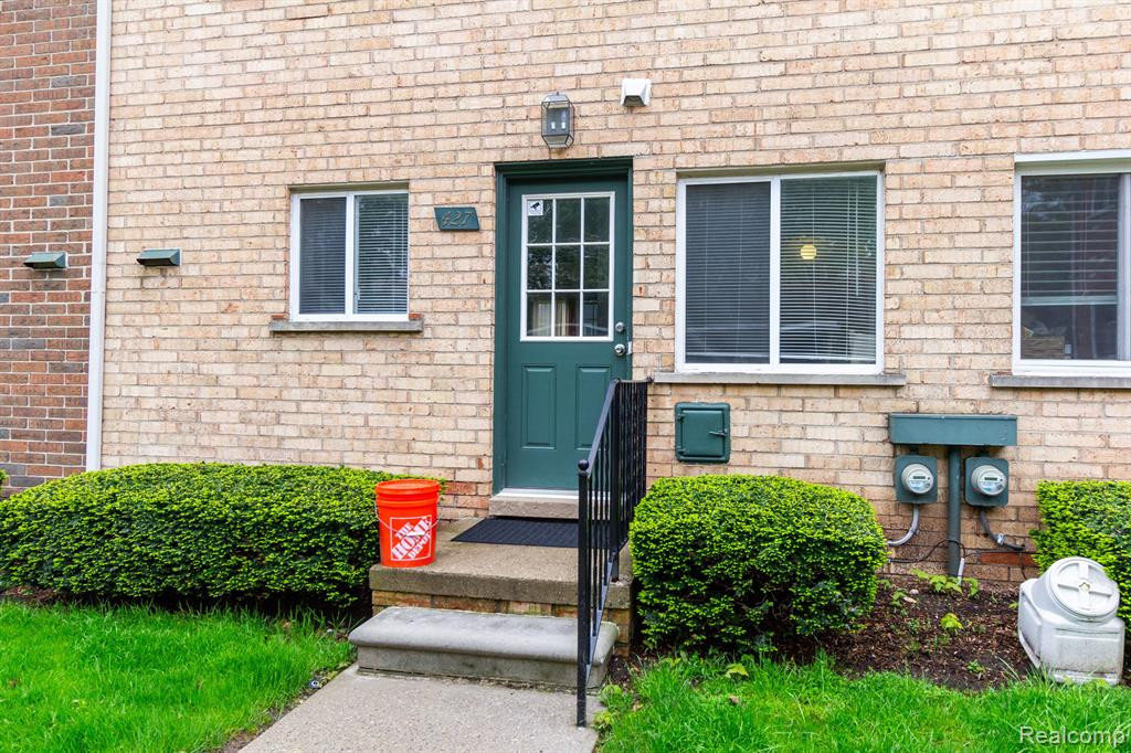 427 Miller Avenue, Rochester, MI 48307 — Photo 27