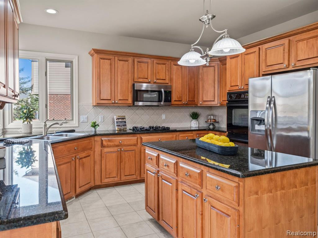 48741 Stoneridge Drive, Northville, MI 48168 — Photo 16