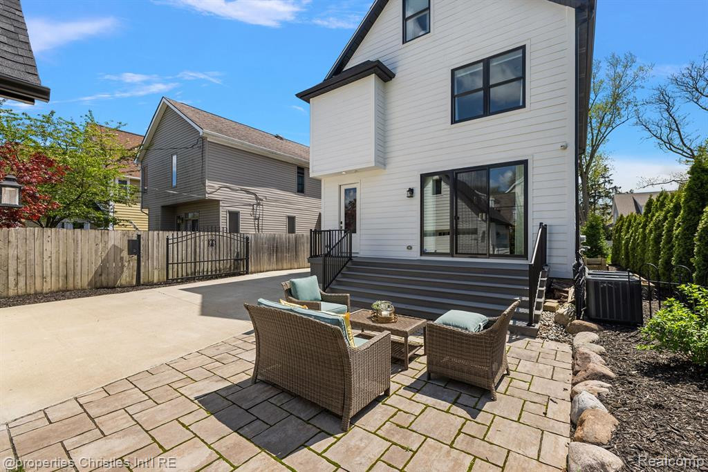 771 DAVIS Avenue, Birmingham, MI 48009 — Photo 5