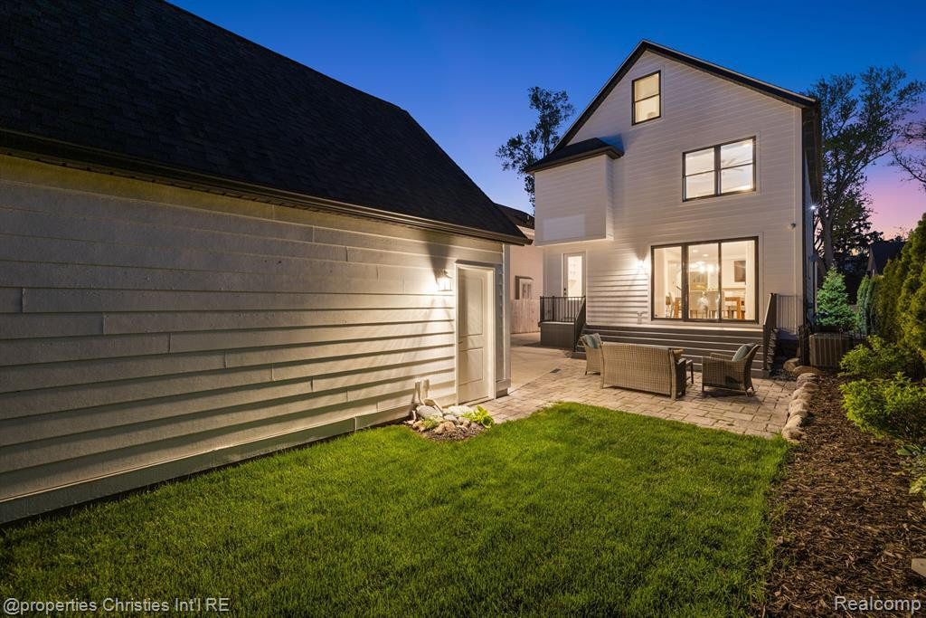 771 DAVIS Avenue, Birmingham, MI 48009 — Photo 8