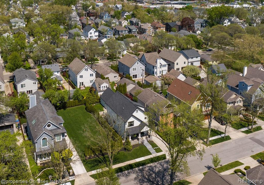 771 DAVIS Avenue, Birmingham, MI 48009 — Photo 11