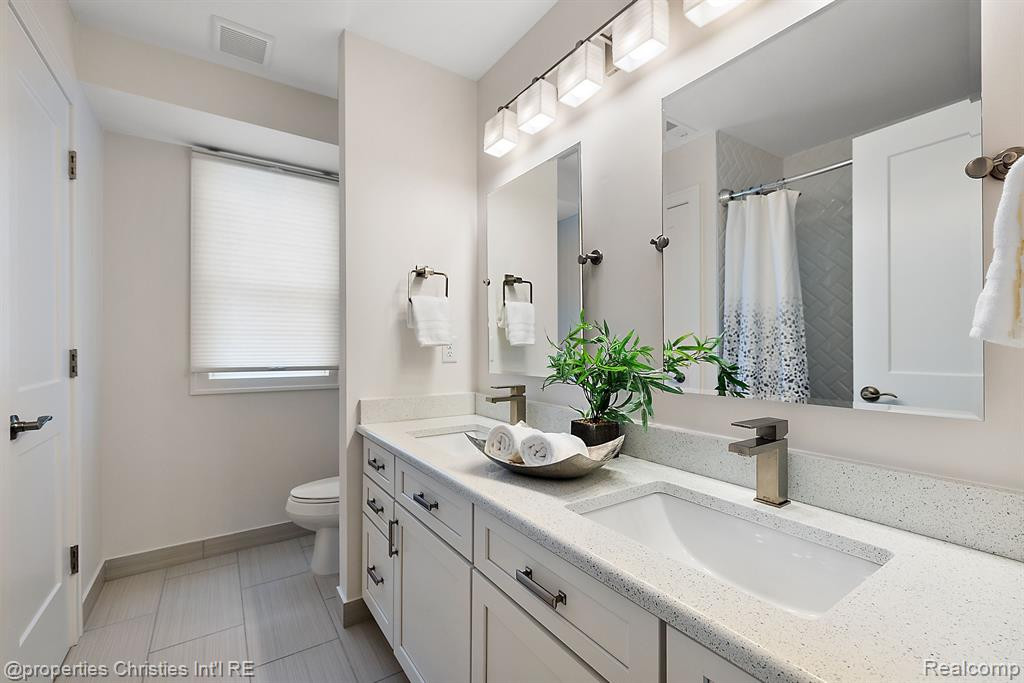 771 DAVIS Avenue, Birmingham, MI 48009 — Photo 37