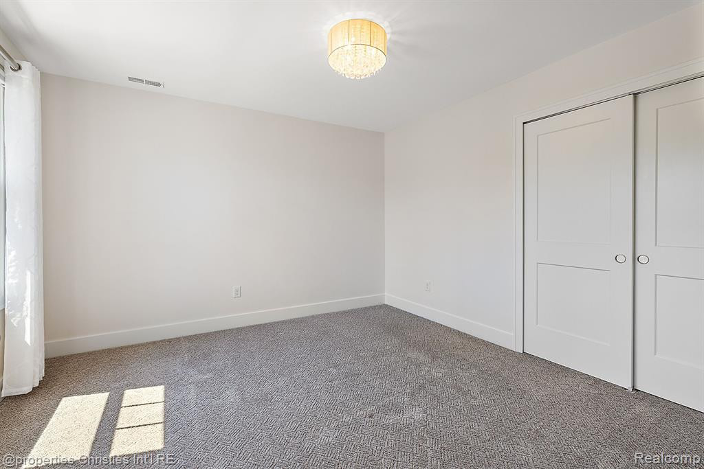 771 DAVIS Avenue, Birmingham, MI 48009 — Photo 39