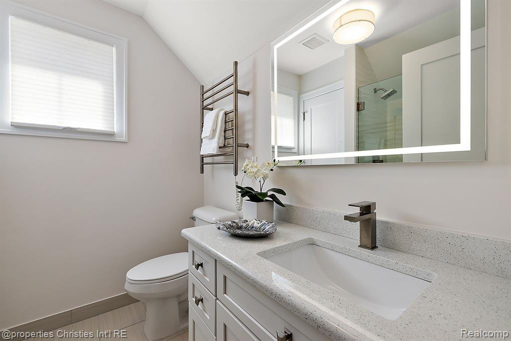 771 DAVIS Avenue, Birmingham, MI 48009 — Photo 47