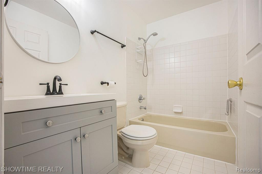 52332 STONERIDGE, Macomb, MI 48042 — Photo 14