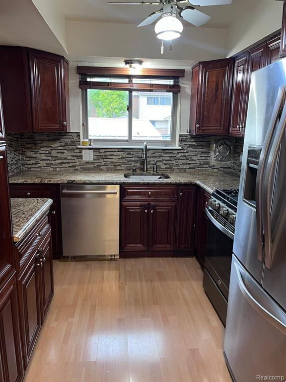 3891 OLD CREEK Road, Troy, MI 48084 — Photo 4