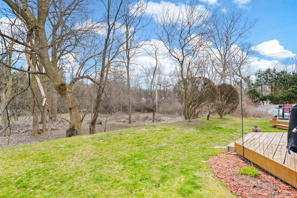 7335 S KINGSTON, Westland, MI — Photo 5