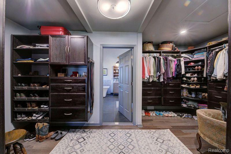 50800 WESTON Drive, Plymouth, MI 48170 — Photo 26
