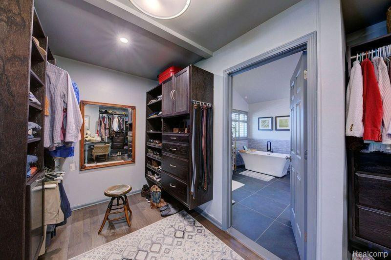 50800 WESTON Drive, Plymouth, MI 48170 — Photo 28