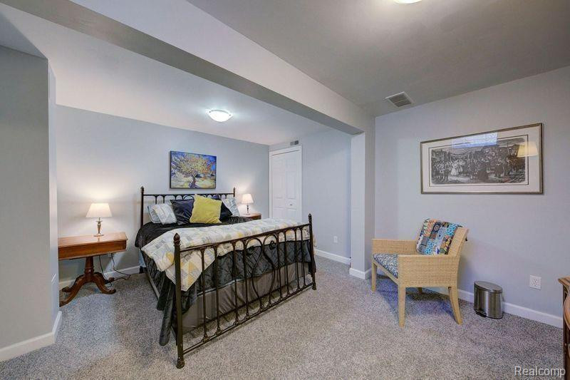 50800 WESTON Drive, Plymouth, MI 48170 — Photo 41