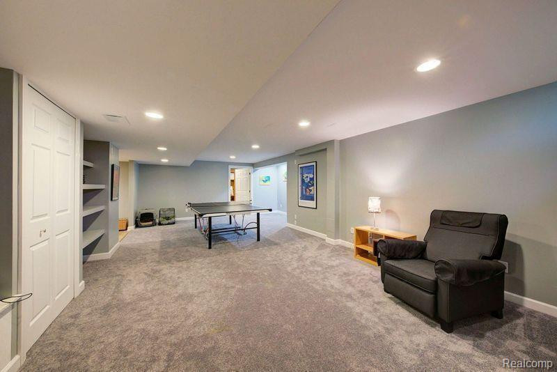 50800 WESTON Drive, Plymouth, MI 48170 — Photo 46