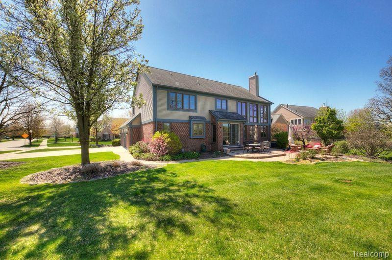 50800 WESTON Drive, Plymouth, MI 48170 — Photo 50