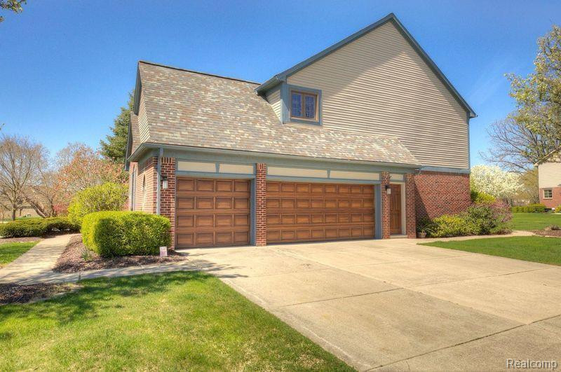 50800 WESTON Drive, Plymouth, MI 48170 — Photo 58