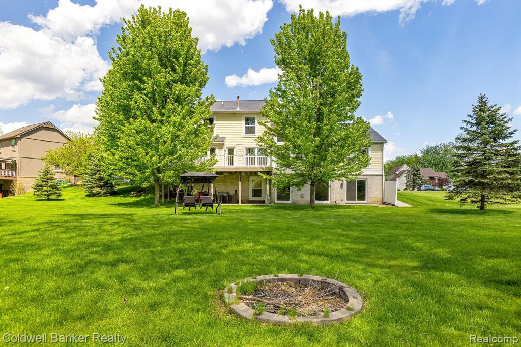 6742 CANTERBURY Lane, Clarkston, MI 48348 — Photo 3