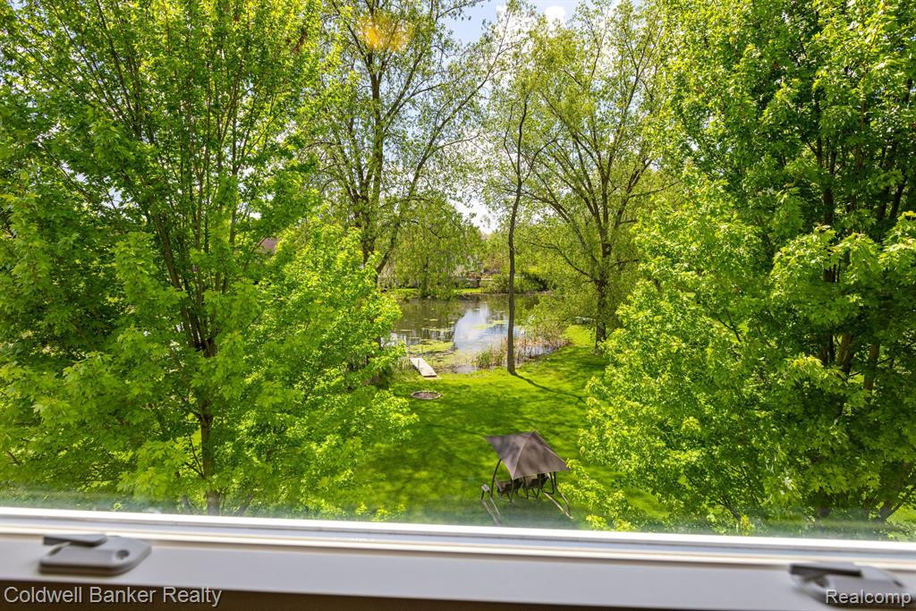 6742 CANTERBURY Lane, Clarkston, MI 48348 — Photo 29