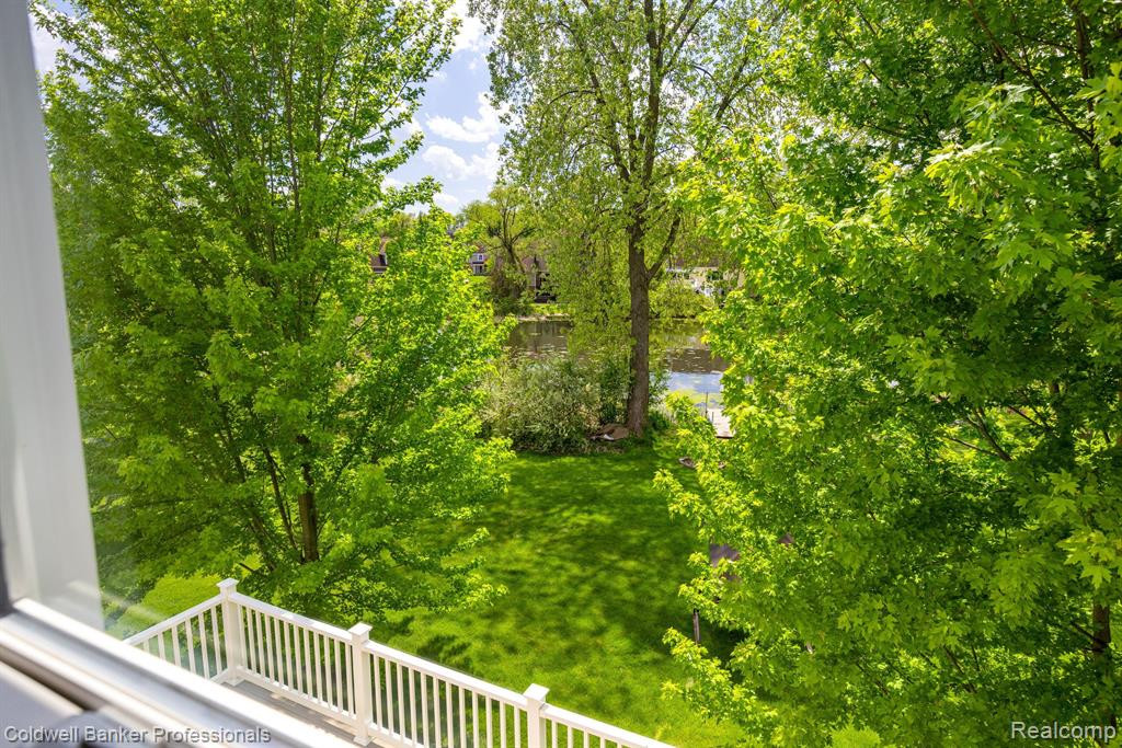 6742 CANTERBURY Lane, Clarkston, MI 48348 — Photo 32