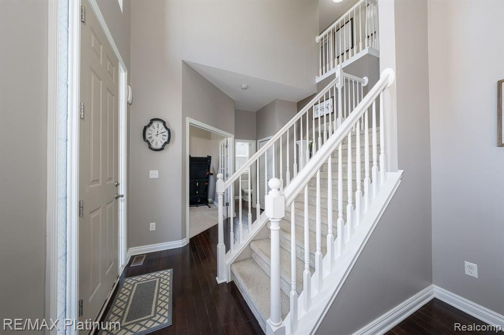 8470 JACK PINE Circle, Ypsilanti, MI 48197 — Photo 7