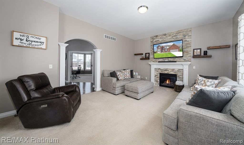 8470 JACK PINE Circle, Ypsilanti, MI 48197 — Photo 12