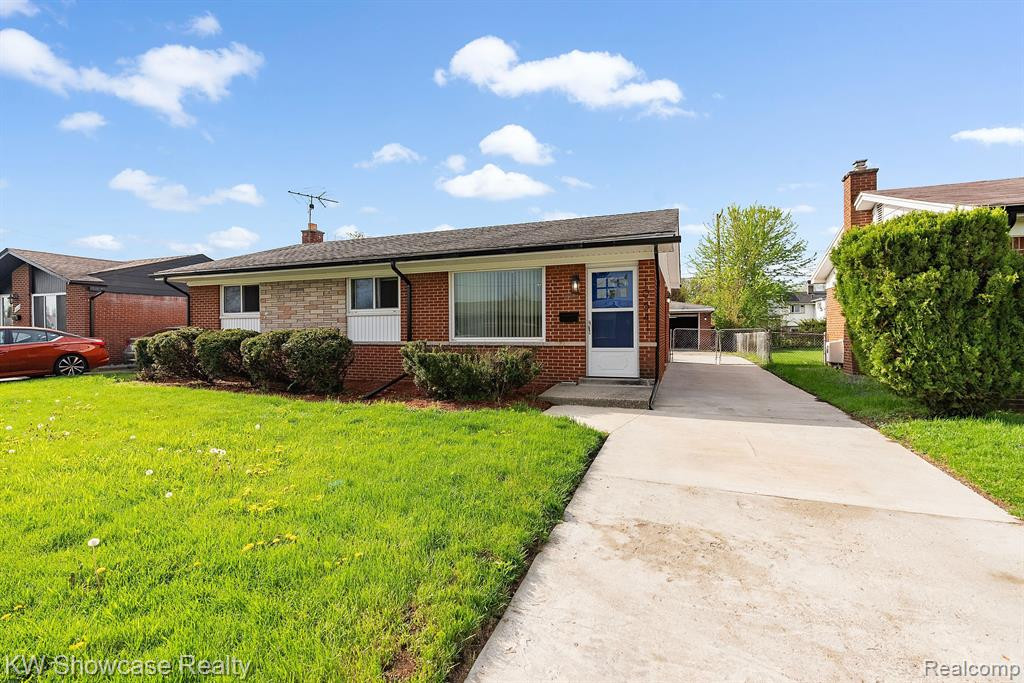 10641 N OAK Drive, Ferndale, MI 48220 — Photo 4