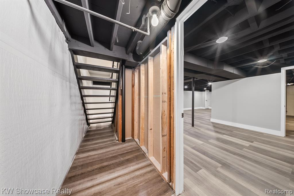 10641 N OAK Drive, Ferndale, MI 48220 — Photo 31
