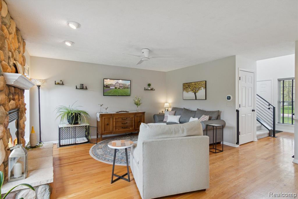 6697 GOLDWIN Drive, Brighton, MI 48116 — Photo 21