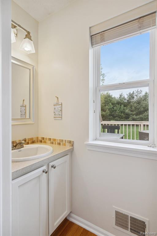 6697 GOLDWIN Drive, Brighton, MI 48116 — Photo 37