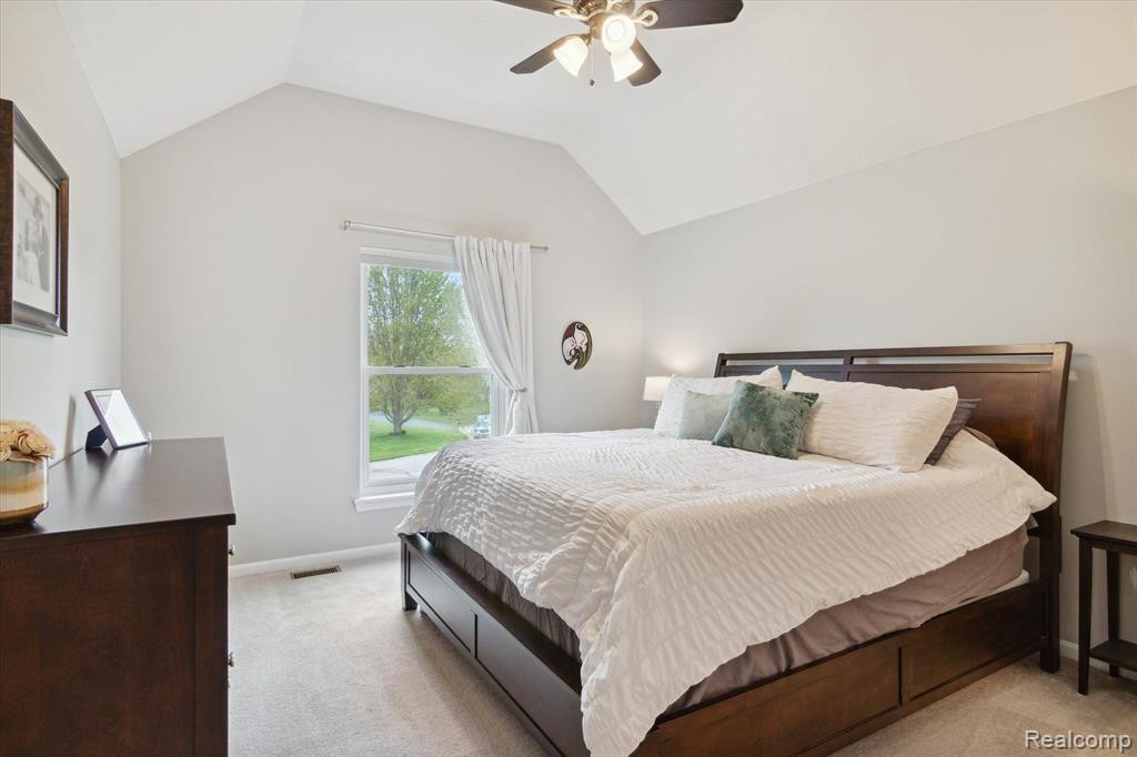 6697 GOLDWIN Drive, Brighton, MI 48116 — Photo 39