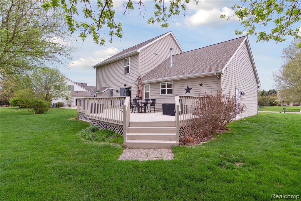 6697 GOLDWIN Drive, Brighton, MI 48116 — Photo 59