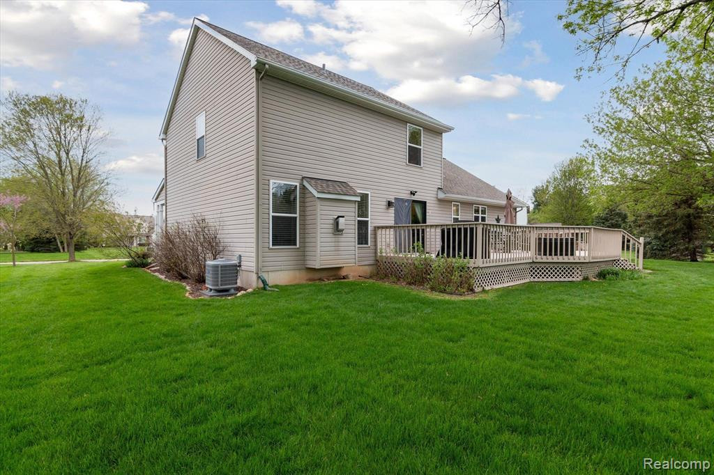 6697 GOLDWIN Drive, Brighton, MI 48116 — Photo 61