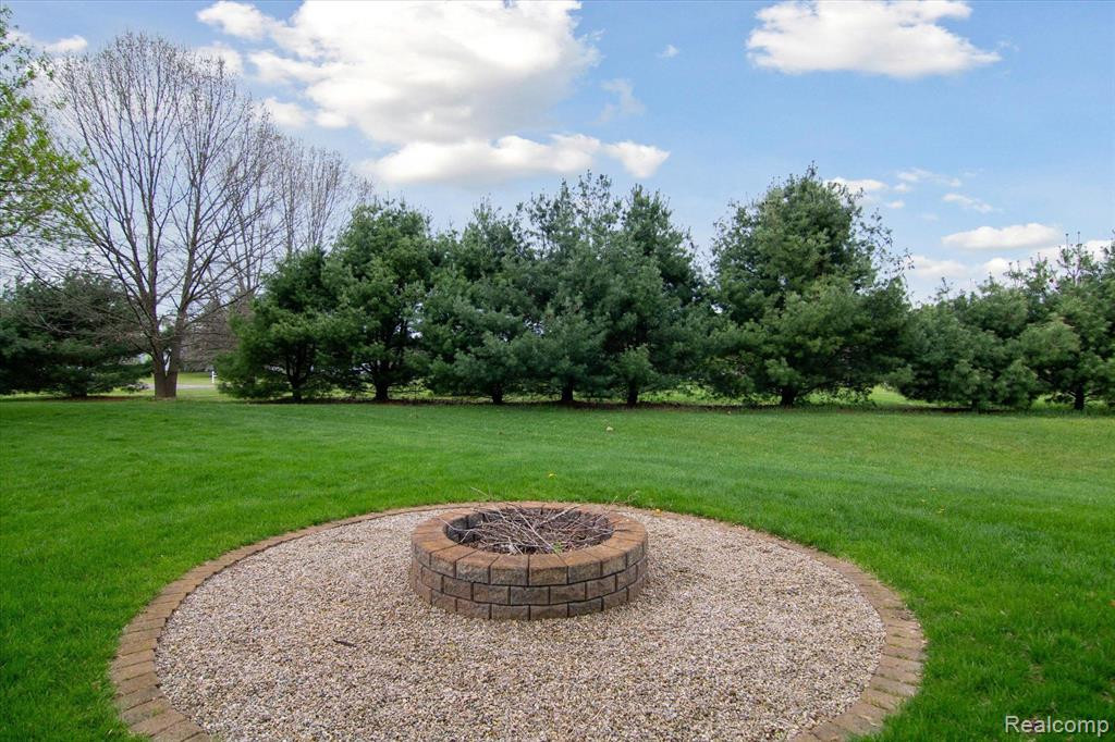 6697 GOLDWIN Drive, Brighton, MI 48116 — Photo 63