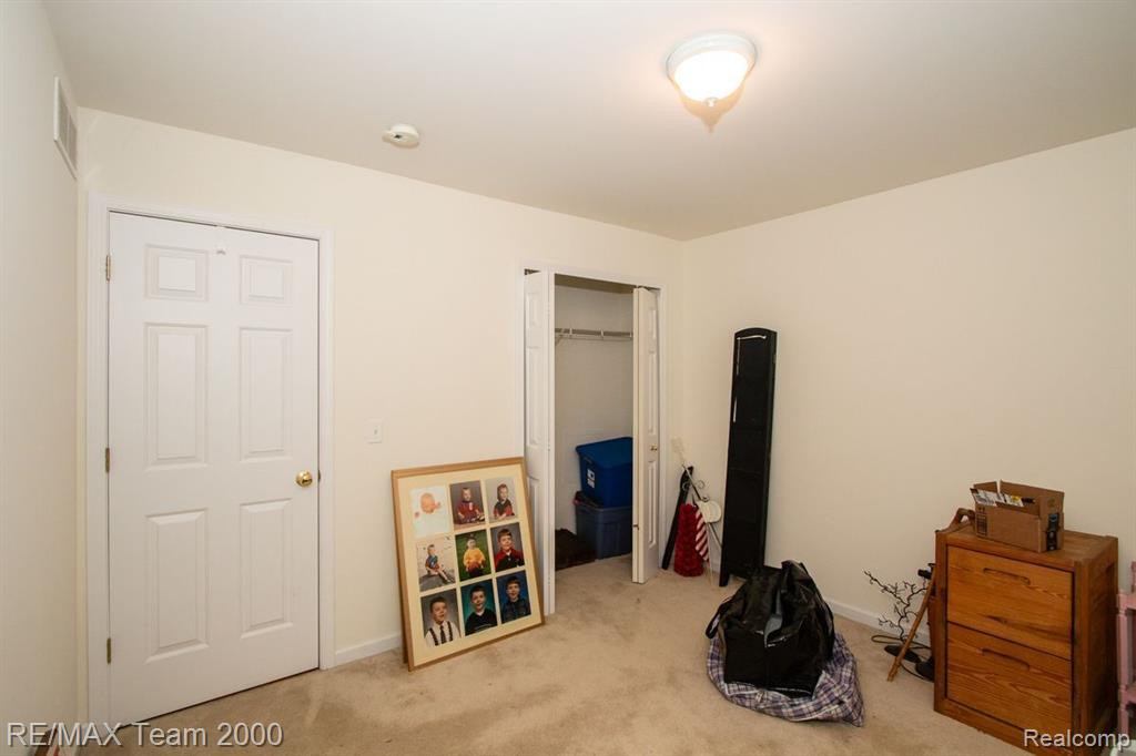 8890 REDSTONE Drive, Pinckney, MI 48169 — Photo 27