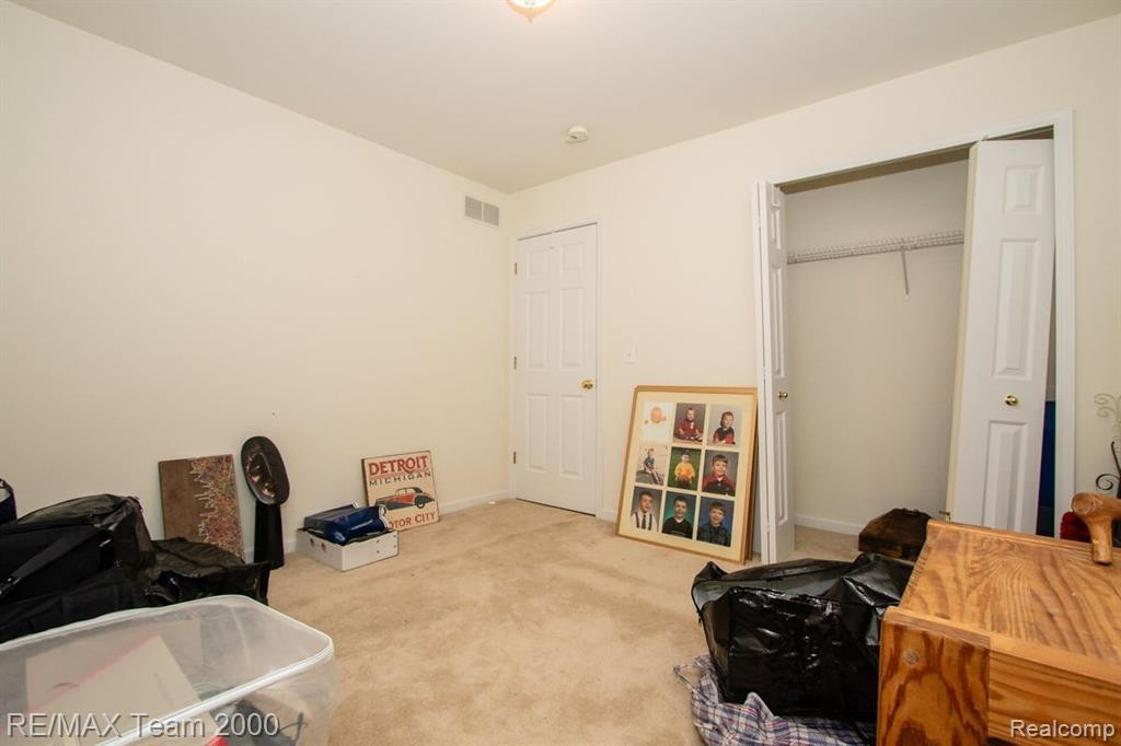 8890 REDSTONE Drive, Pinckney, MI 48169 — Photo 28