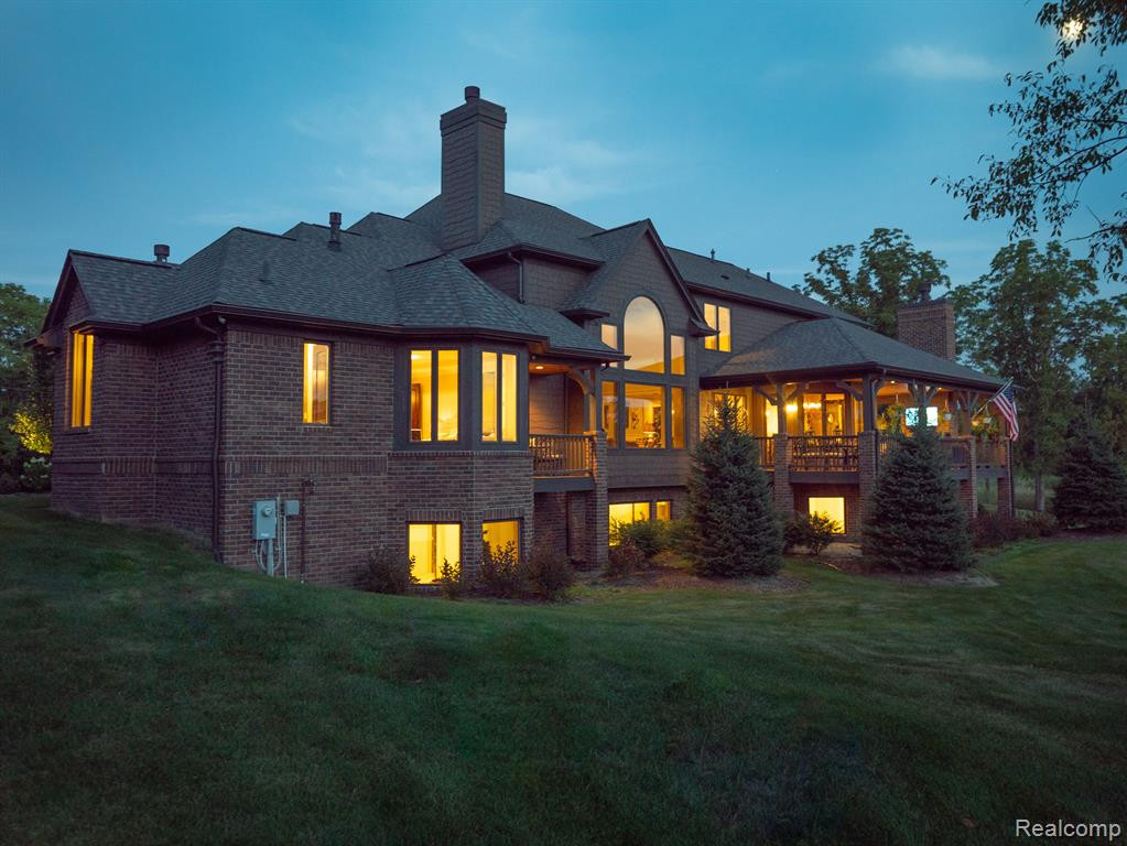 8927 FRAN DOR Lane, Northville, MI 48168 — Photo 8