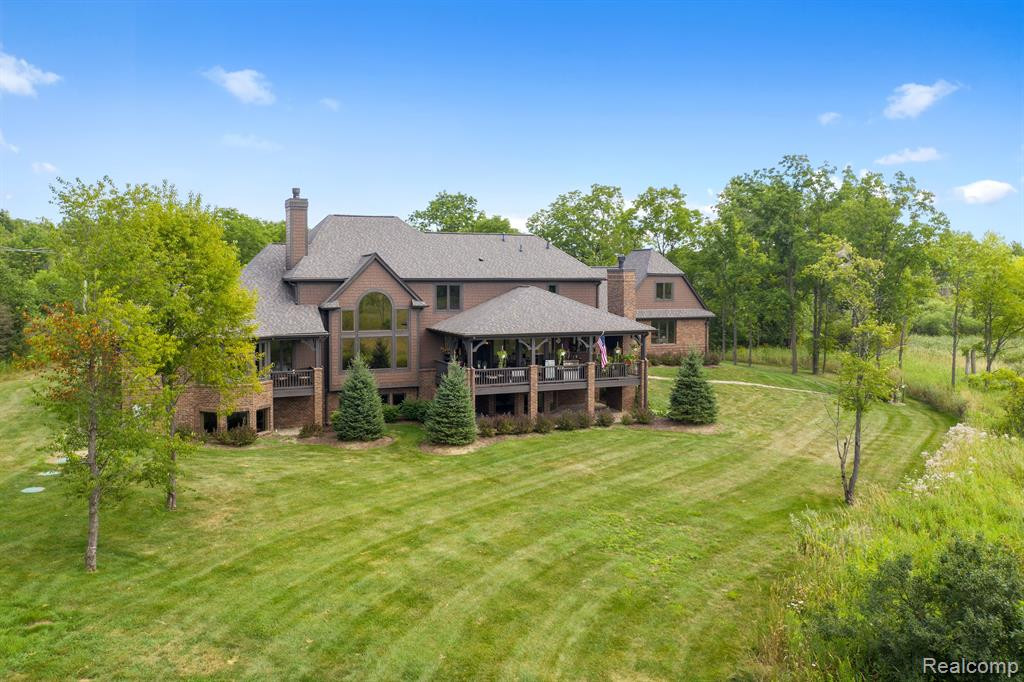 8927 FRAN DOR Lane, Northville, MI 48168 — Photo 14
