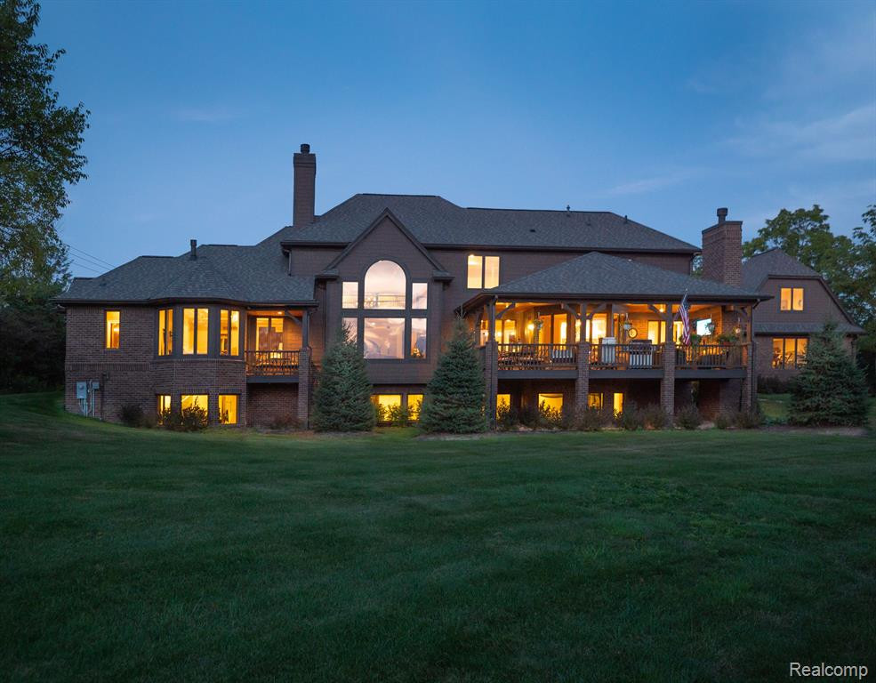 8927 FRAN DOR Lane, Northville, MI 48168 — Photo 16