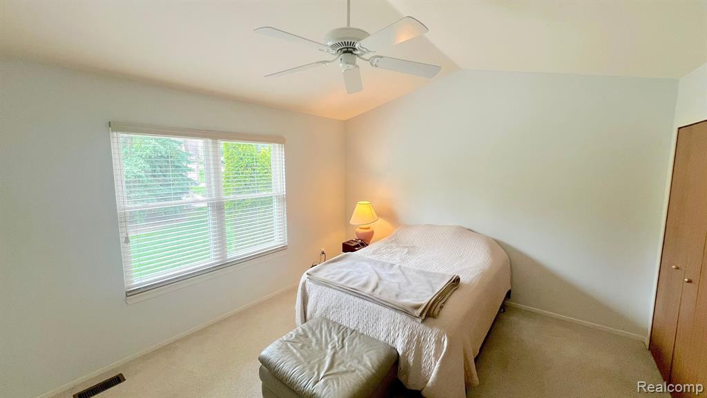 2242 MEADOW BROOK, Commerce Twp, MI 48390 — Photo 7
