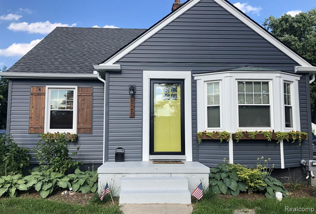 828 FARMDALE Street, Ferndale, MI 48220 — front exterior
