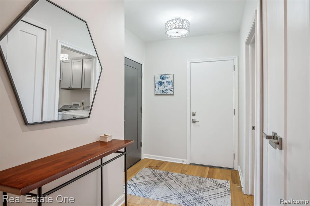 1116 WASHINGTON Circle, Apt 49, Northville, MI 48167 — Photo 5