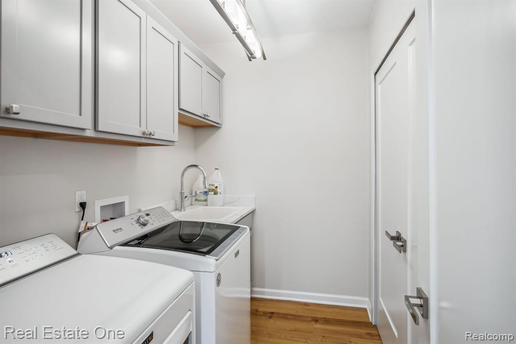 1116 WASHINGTON Circle, Apt 49, Northville, MI 48167 — Photo 18
