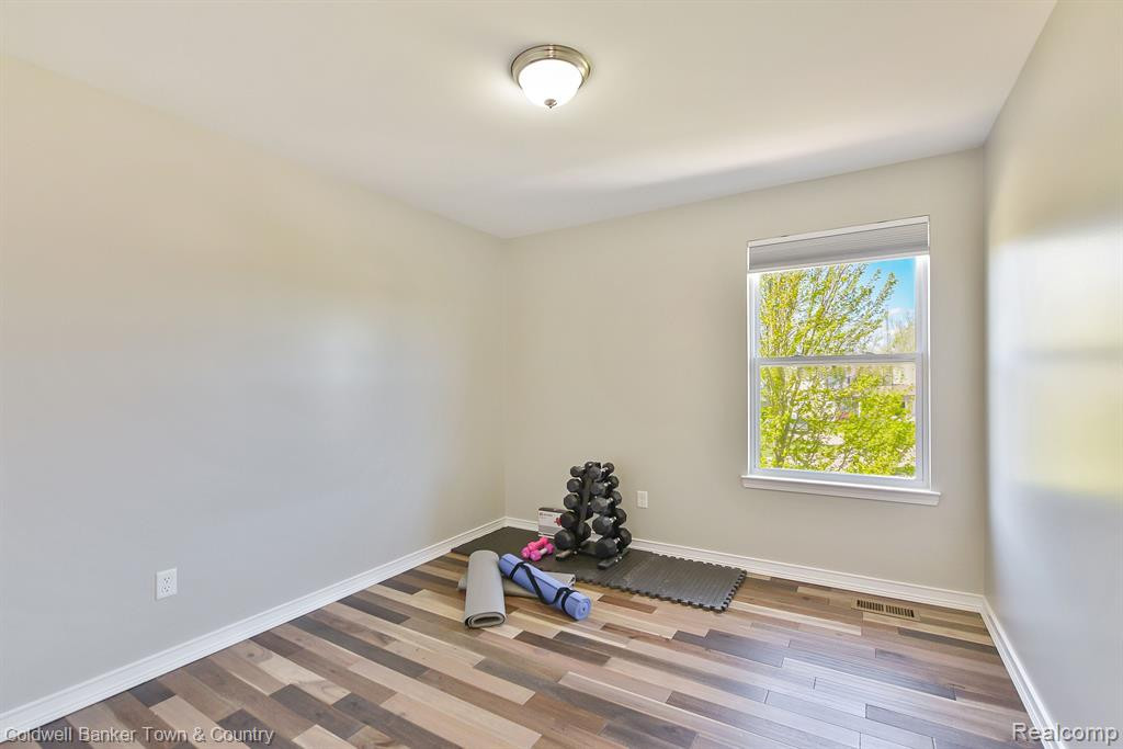 3789 SILVER CHARM Lane, Howell, MI 48843 — Photo 33