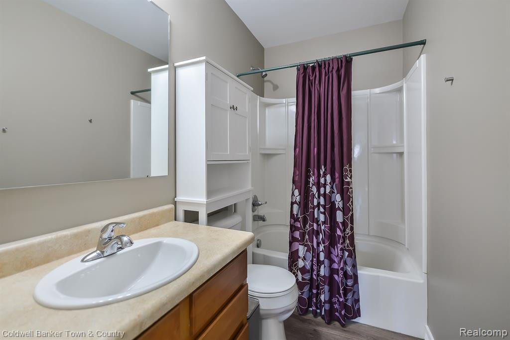 3789 SILVER CHARM Lane, Howell, MI 48843 — Photo 35