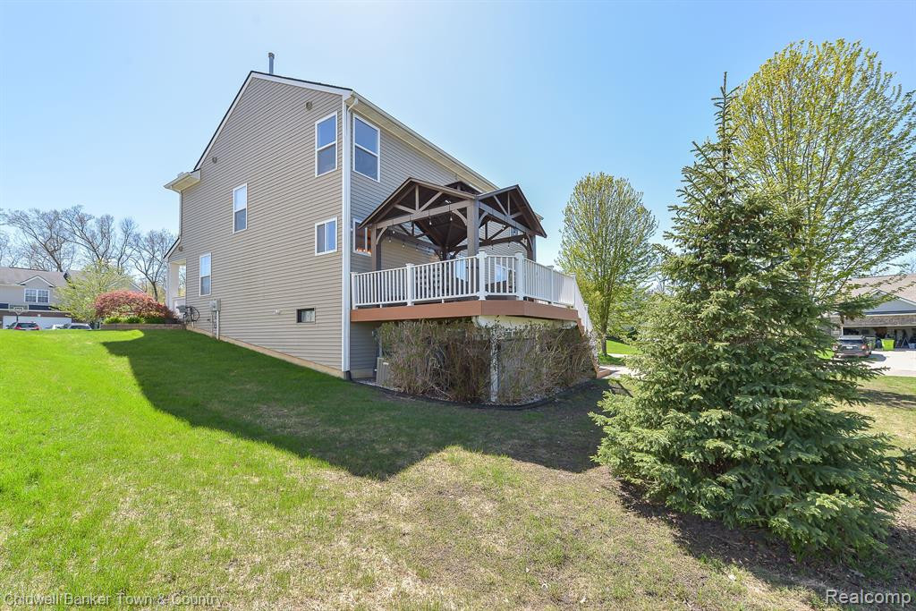 3789 SILVER CHARM Lane, Howell, MI 48843 — Photo 47
