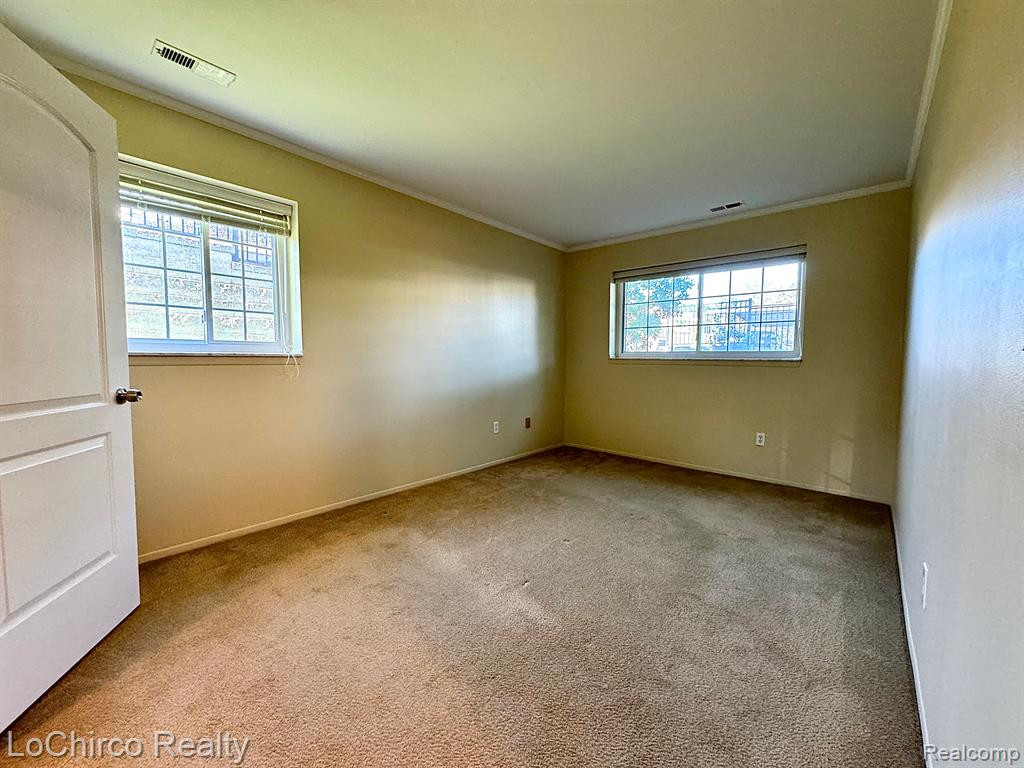 480 BALDWIN Avenue, Rochester, MI 48307 — Photo 6
