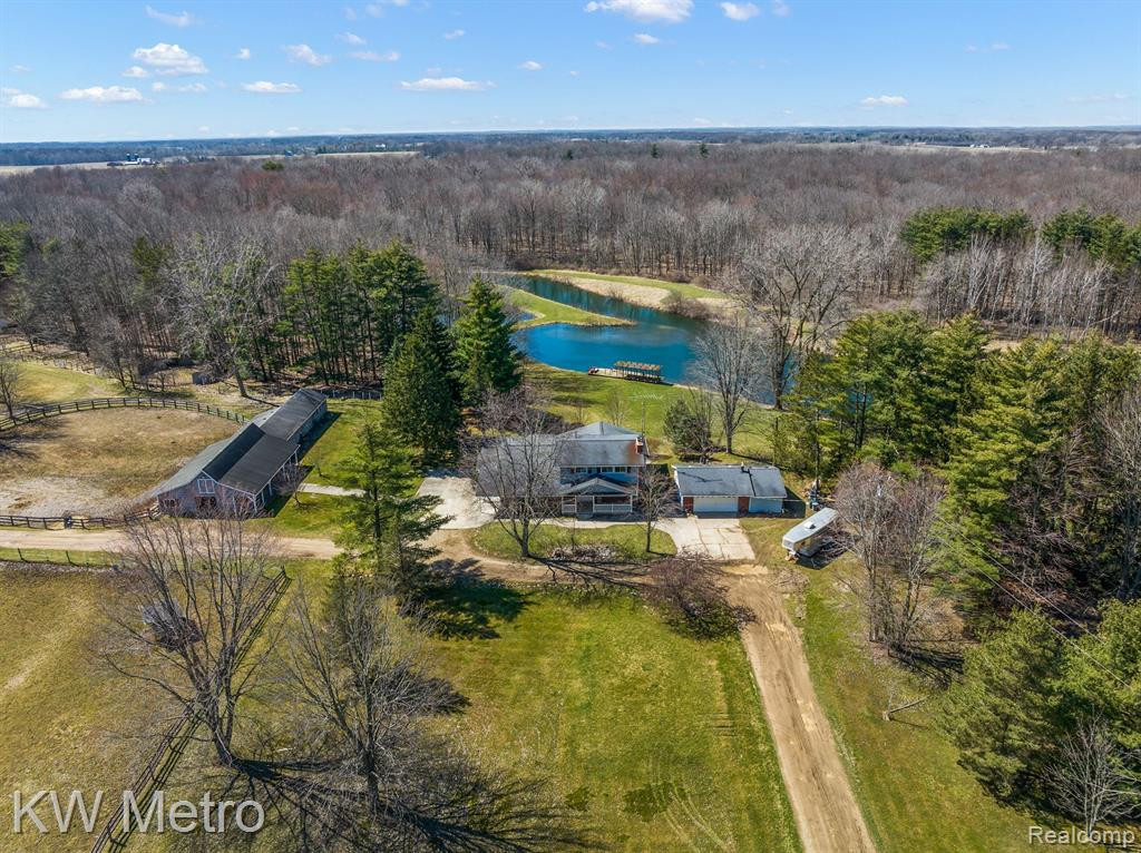 6235 WELCH Road, Brockway, MI 48097 — front exterior