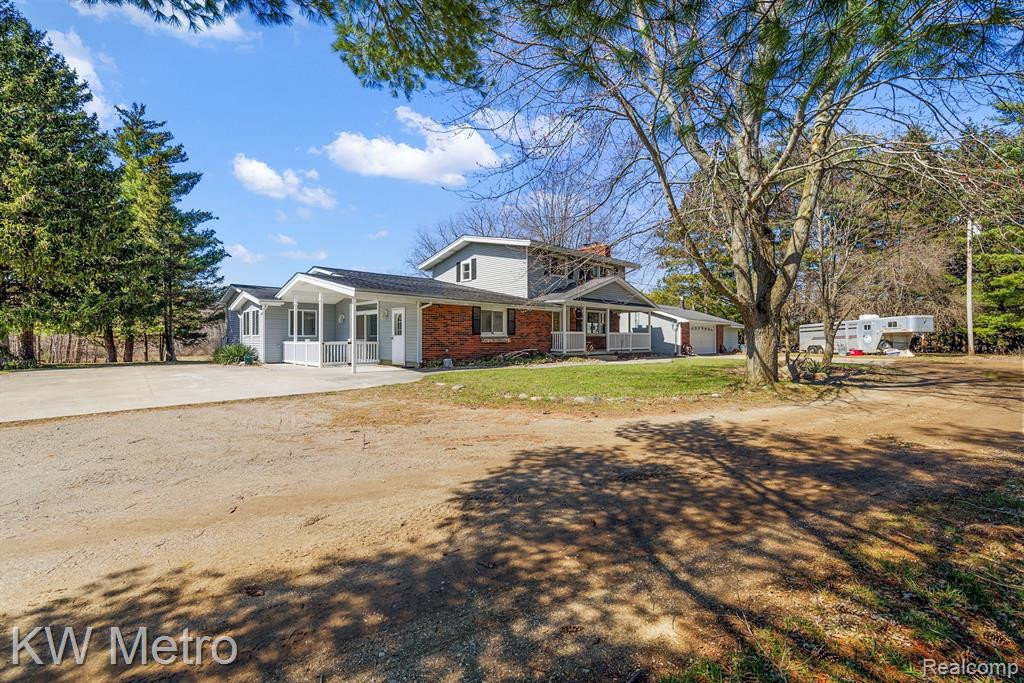 6235 WELCH Road, Brockway, MI 48097 — Photo 4