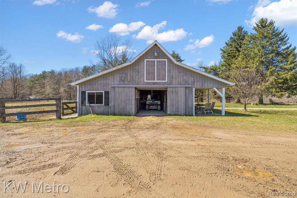 6235 WELCH Road, Brockway, MI 48097 — Photo 7