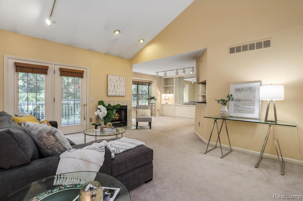 1174 Fairways Boulevard, #2, Troy, MI 48085 — Photo 6
