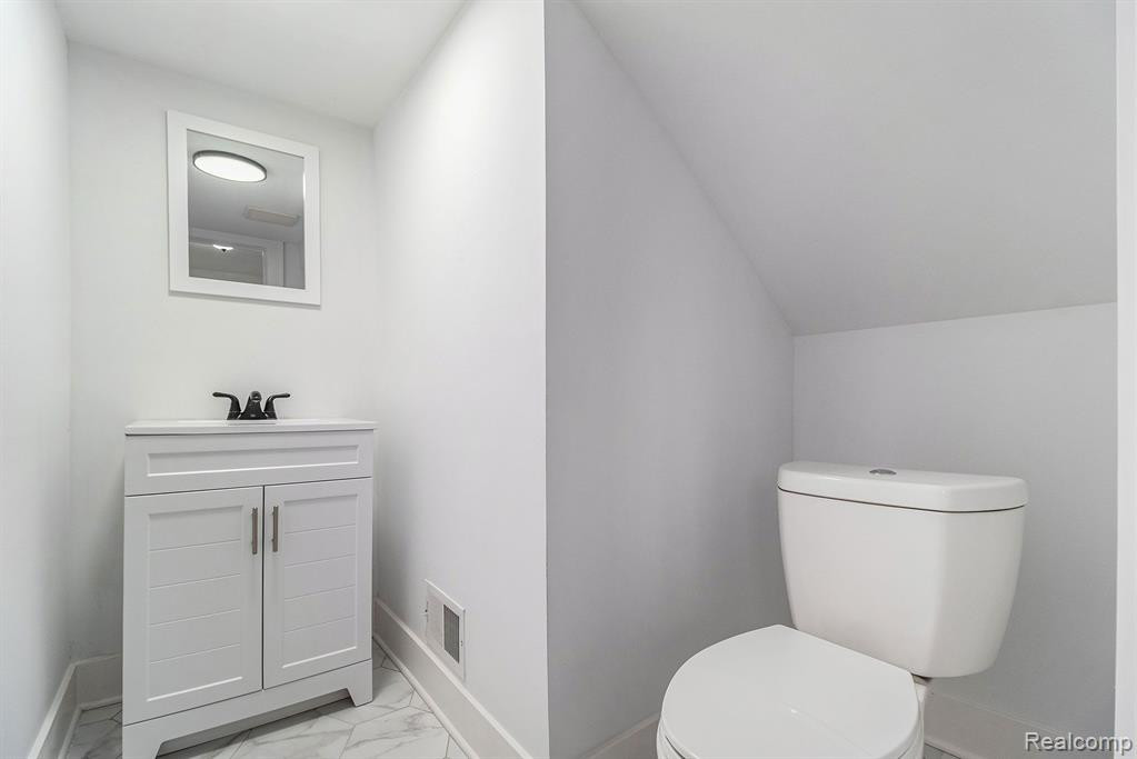 629 TAYLOR Street, Detroit, MI 48202 — Photo 6